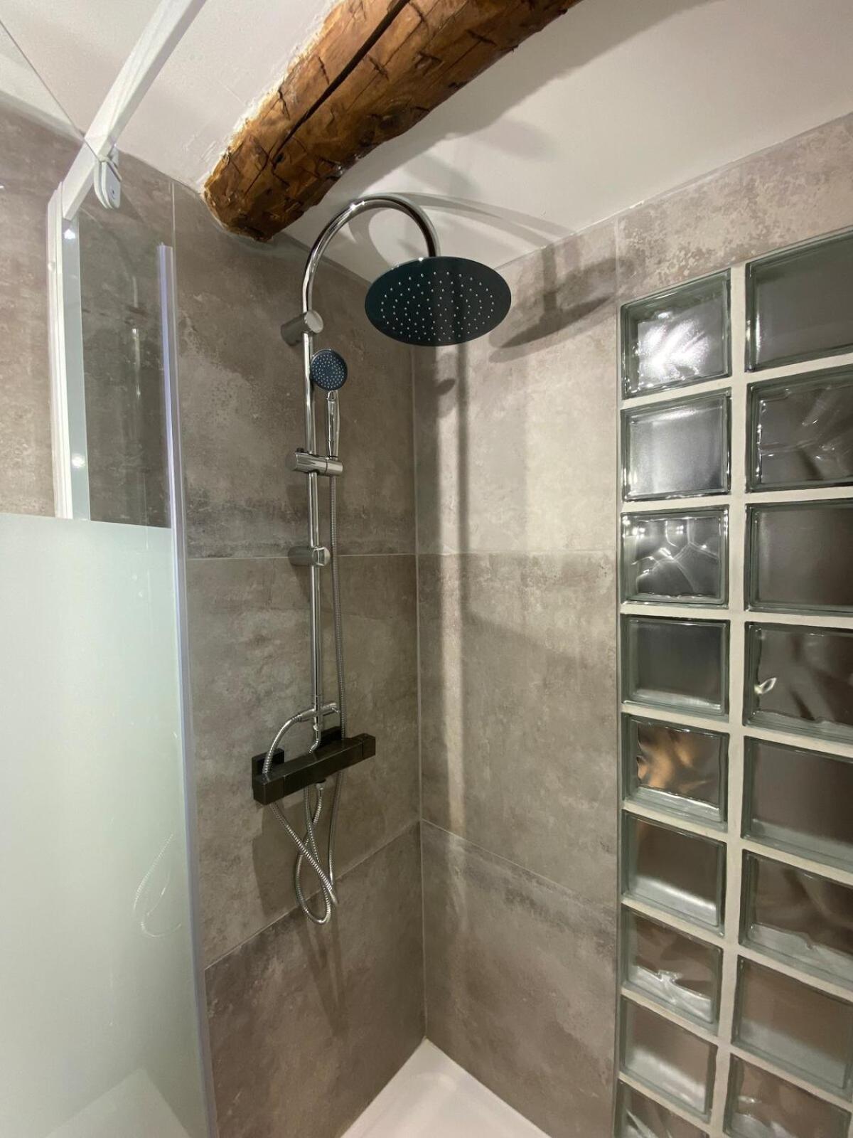 Duplex Centre Historique Climatise